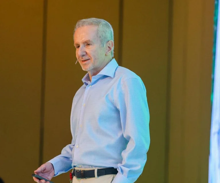 Renato Acuña: liderazgo, sostenibilidad y visión global en Dole Fresh Fruit International