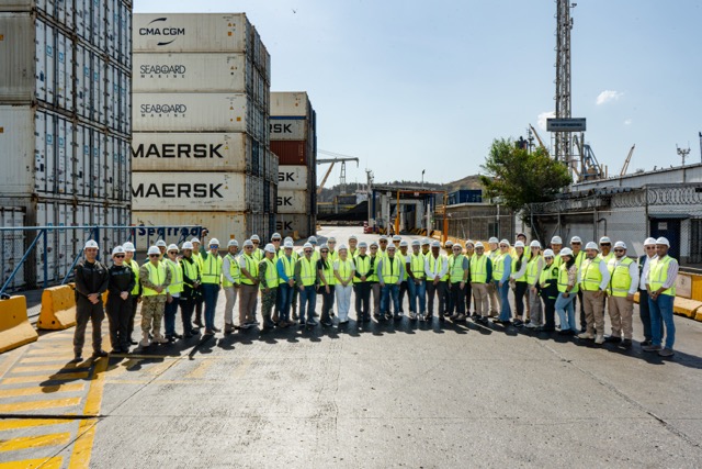 EN LAS INSTALACIONES DEL PUERTO DE SANTA MARTA SE REALIZÓ TALLER CONTRA EL TRÁFICO DE ARMAS, ORGANIZADO POR LA HSI